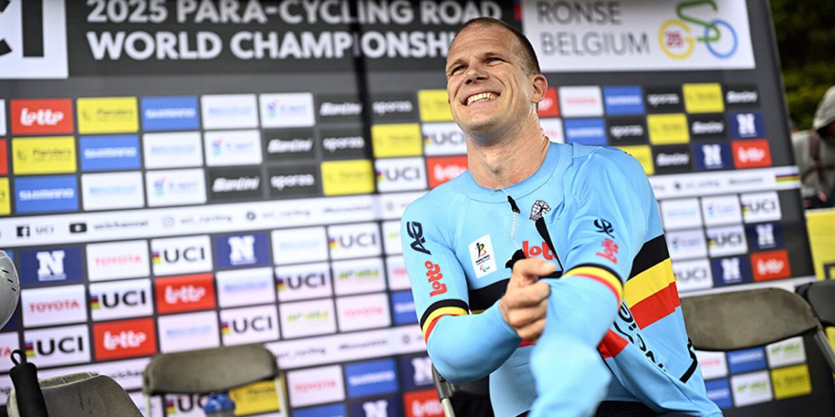 Titelverdediger Ewoud Vromant bezorgt België derde tijdritmedaille met brons op WK G-wielrennen