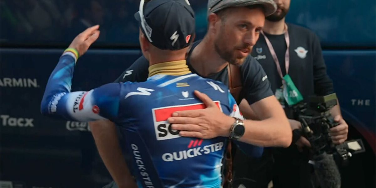 "Een winnaar én een plezier om mee samen te werken": Ploegmaats en staf nemen afscheid van Remco Evenepoel