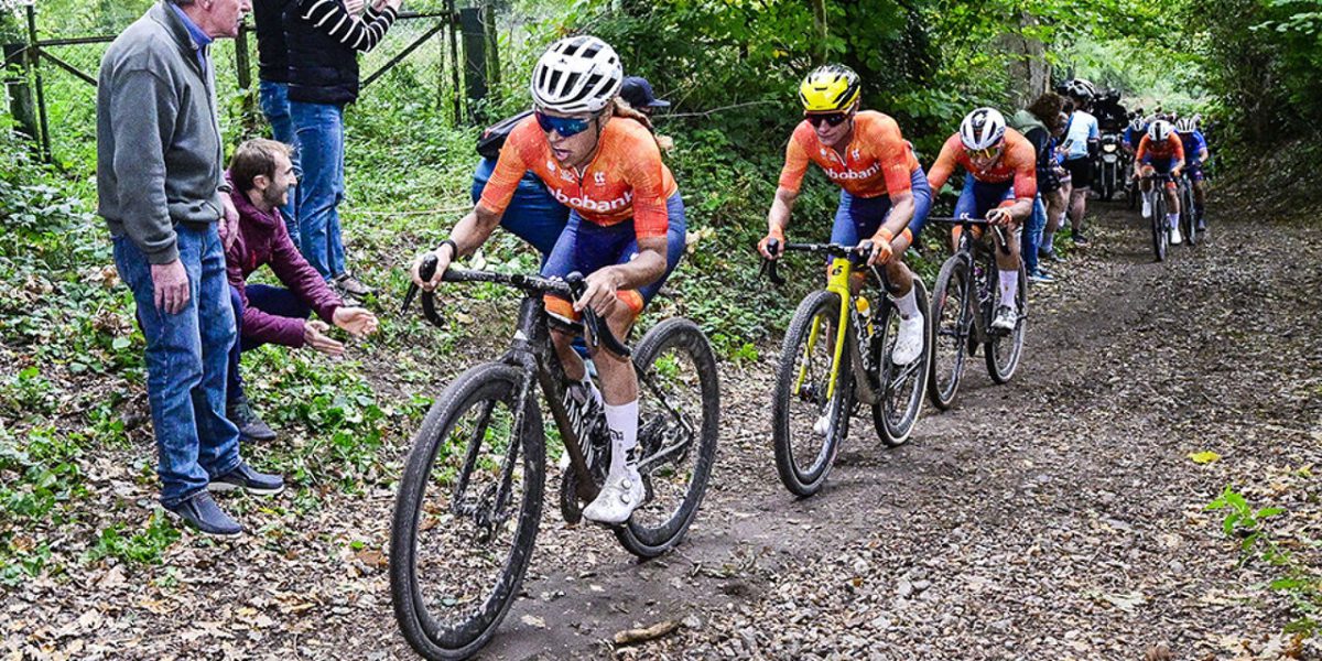 "Bondscoach moet strategie bepalen": UCI is na relletje op WK gravel niet van plan om concept aan te passen