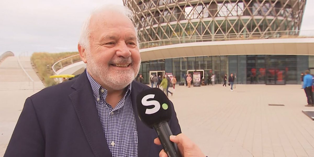 Jean-Marie Dedecker pronkt voor zijn "Eiffeltoren" op nieuwe startplaats Gent-Wevelgem, dat ook andere naam krijgt