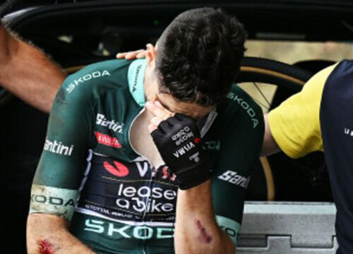 Einde seizoen Van Aert na harde val in Vuelta: geen EK en geen WK