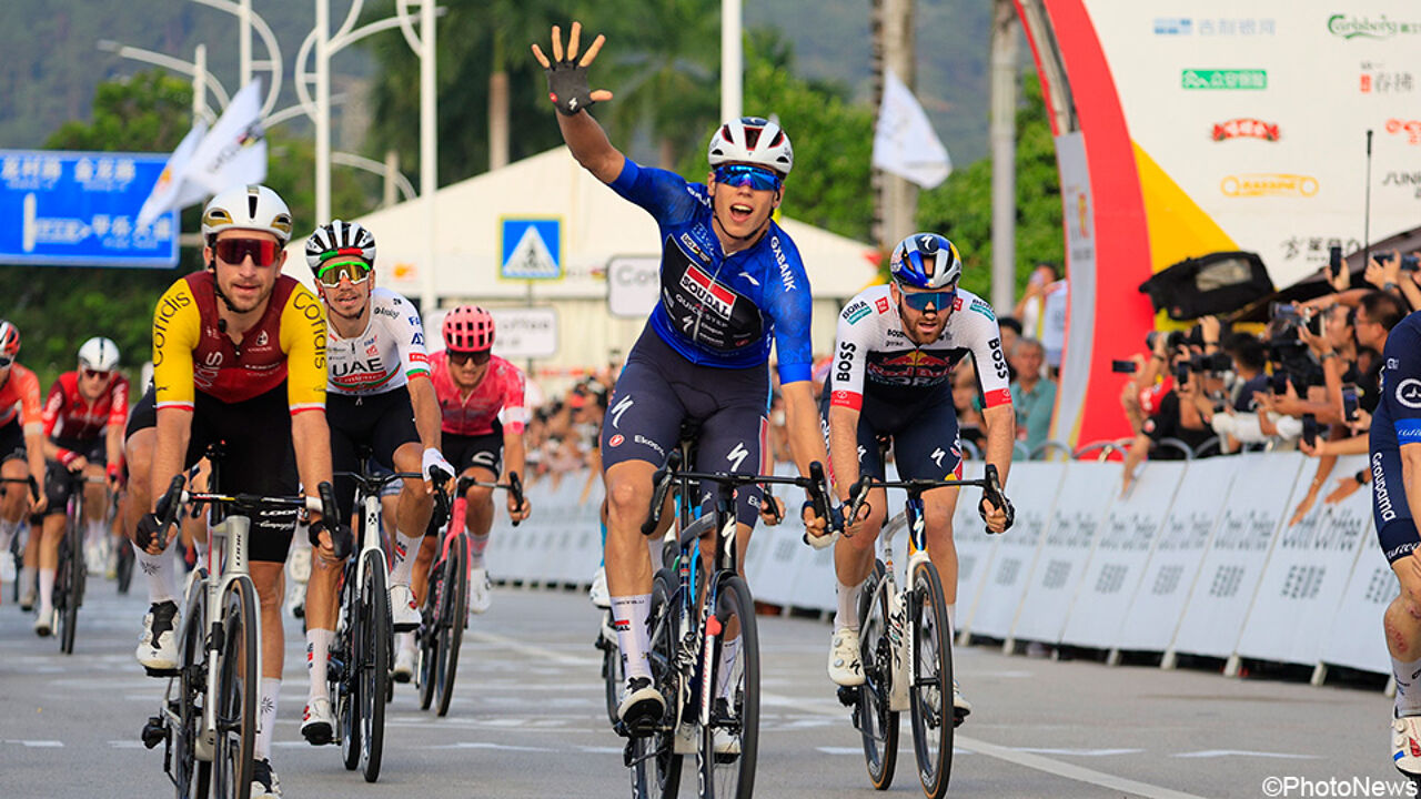 Na handjevol sprintzeges in China: Paul Magnier kan zegekoning Pogacar net niet bijbenen met 19e overwinning
