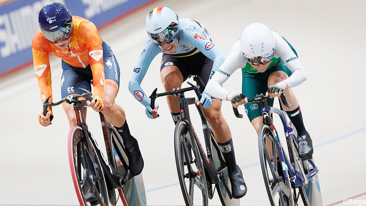 LIVESTREAM WK baanwielrennen: Shari Bossuyt wordt nog maar eens derde in omnium en doet volop mee voor WK-goud LIVESTREAM WK baanwielrennen: Shari Bossuyt wordt nog maar eens derde in omnium en doet volop mee voor WK-goud