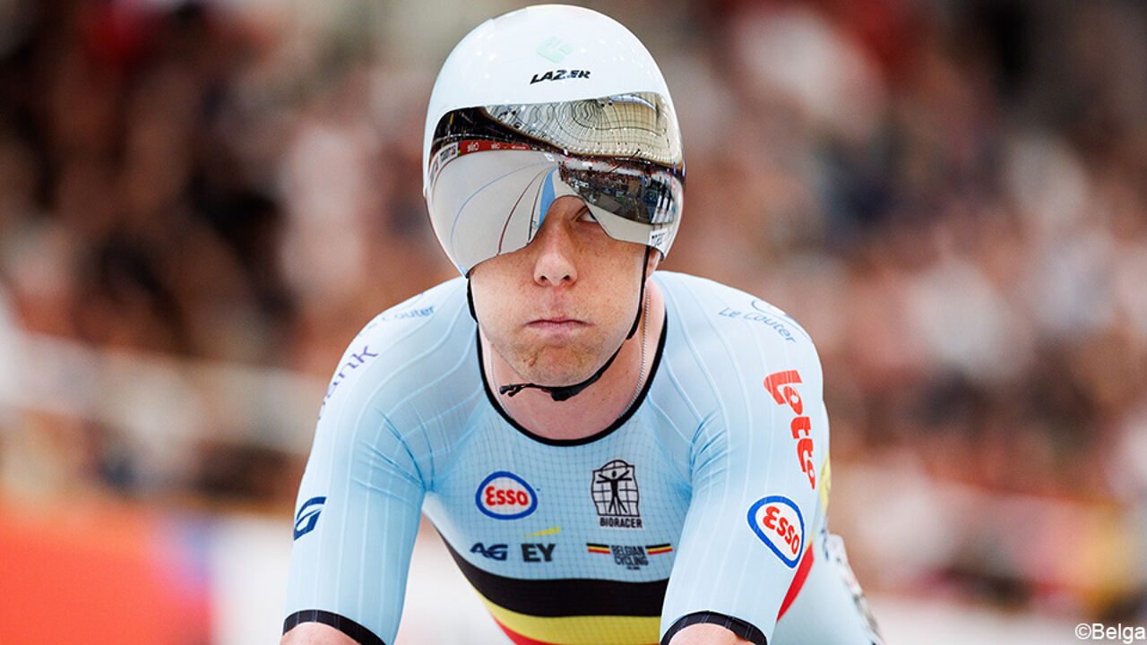 Jules Hesters maakt trilogie vol: na scratch en ploegkoers wint hij ook het omnium op het BK